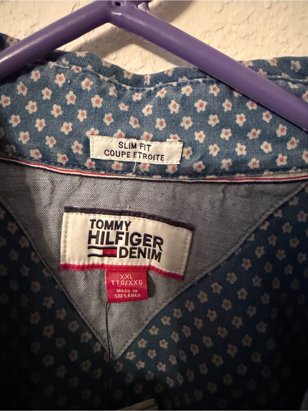 Tommy Hilfiger Light Blue Floral No-Tuck Button-Up Shirt